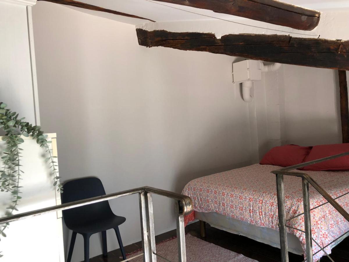 Le Triplex Les Halles Intra Muros Αβινιόν Εξωτερικό φωτογραφία